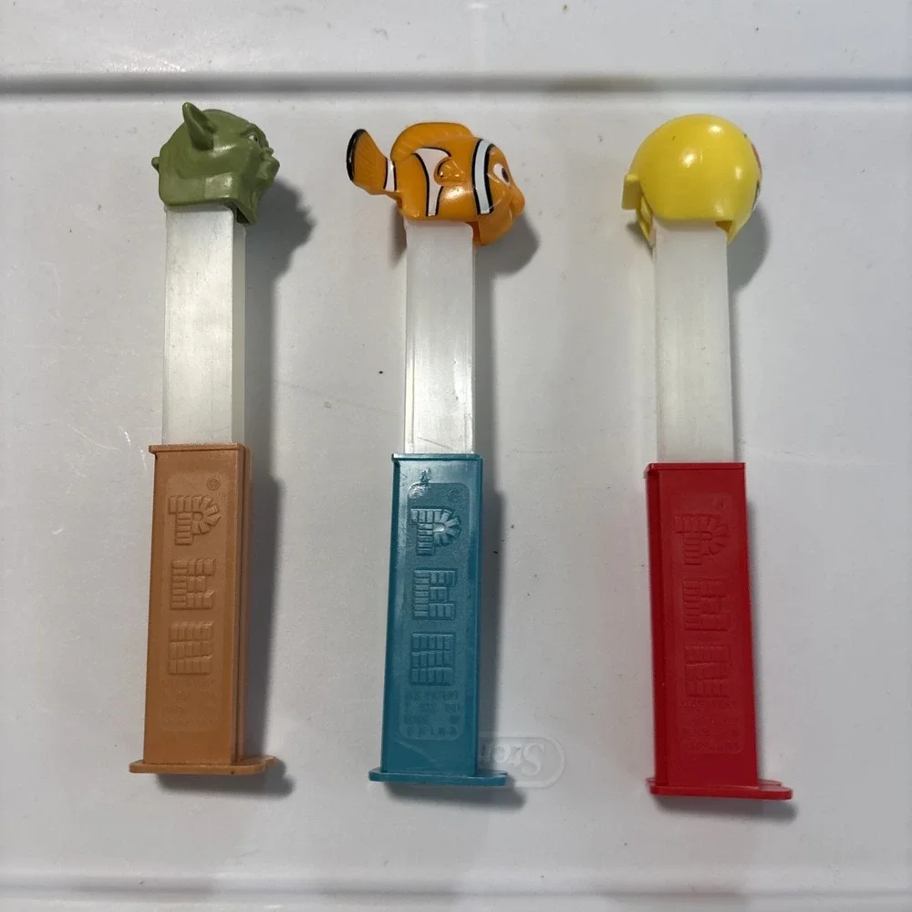 Pez Dispenser Lot 3 Disney Nemo Star Wars Yoda And Smiley